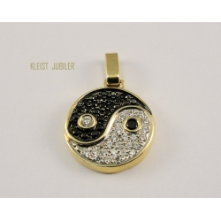 Gold pendant YIN YANG