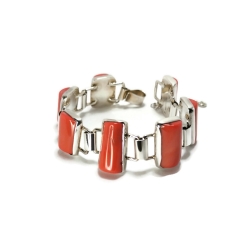 Bransoleta z naturalnym koralem